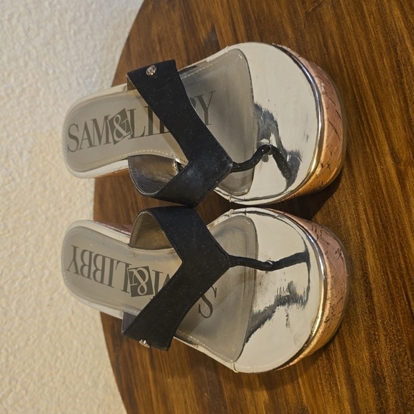 Sam & Libby Womens Black tong cork platform Wedge Sandals Silver CUTE! Sz.7 - Picture 6 of 13